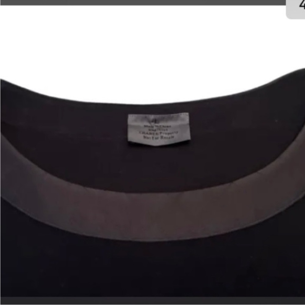 EXCELLENT LIKE NEW! Chanel 3/4 length sleeve Top Beauty Counter Top - Picture 3 of 14